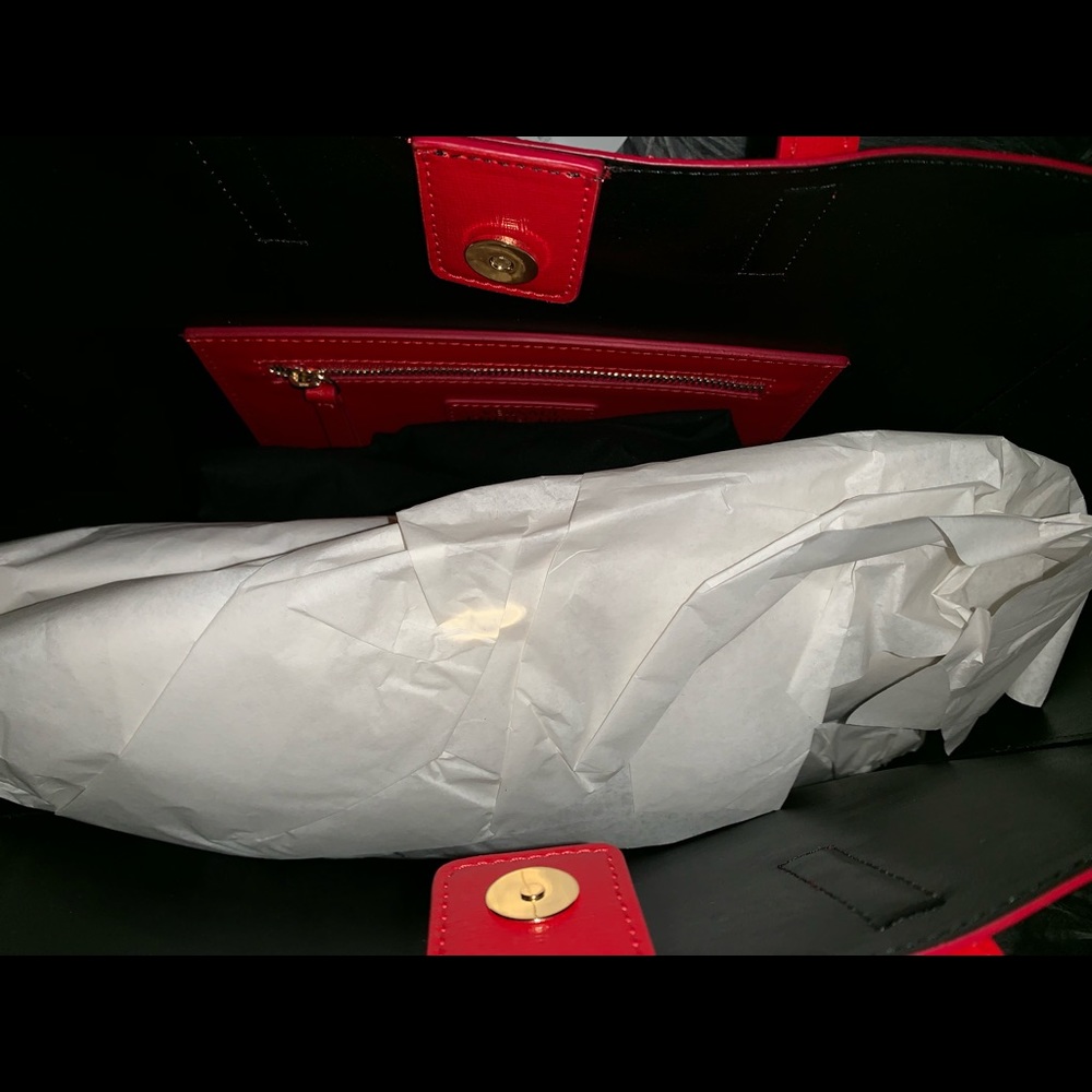 Versace Collection - Picture 5 of 7